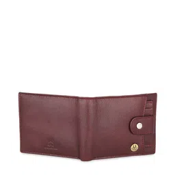 WildHorn Men Maroon Solid RFID Protected Water Resistant Genuine Leather Two Fold Wallet image 4