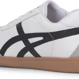 RED PIGEON BLACK AND WHITE SNEKERS Sneakers For Women image 4