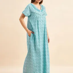 sweet dreams Women Nighty image 5