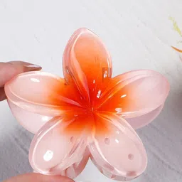 CHRONEX 3-Pcs Flower Shaped Claw Clips image 4