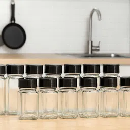 b7 creations Salt & Pepper Set Glass image 1