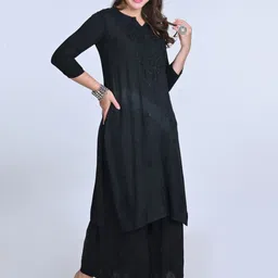 KHAKA Floral Embroidered Regular Chikankari Straight Kurta with Palazzos & Dupatta image 5