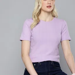 Levis Self Design Regular Fit T-shirt-picture-21