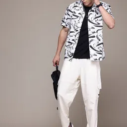 The Roadster Lifestyle Co. Relaxed Fit Printed Pure Cotton Shirt-picture-41