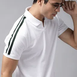 Roadster Men White Pure Cotton Solid Spread Collar T-shirt-picture-31