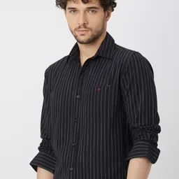 Mufti Striped Slim Fit Opaque Cotton Casual Shirt-picture-0