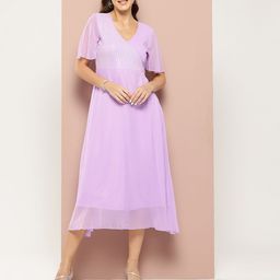 Qurvii Flared Sleeve Georgette A-Line Midi Dress-picture-28
