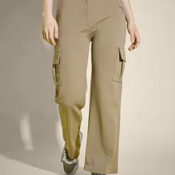 QIOA Women Plus Size Relaxed High-Rise Cargos Trousers-image-98