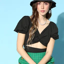 Berrylush Sweetheart Neck Crepe Crop Top-picture-23