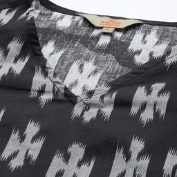 Anouk Women Black & White Floral Printed Kurta image 3