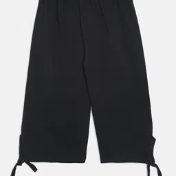 SINI MINI Girls Black Solid Regular Fit Capris image 4