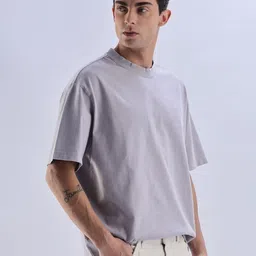 Calvin Klein Jeans Men Drop-Shoulder Sleeves T-shirt image 4