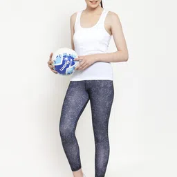 Friskers Women Pack Of 2 Solid Knitted Tank Tops image 4