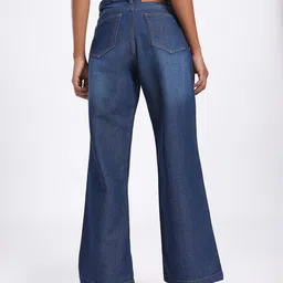 glitchez Women Every Time Complementing Straight Fit Light Fade Non-Stretchable Jeans image 3