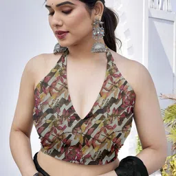 KALINI Floral Printed Saree with Blouse Piece image 2