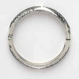 Anouk Women Silver-Toned German Silver Peacock Design Oxidised Kada Bangles image 5