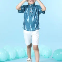 Cutiekins Boys Printed T-shirt With Shorts image 5