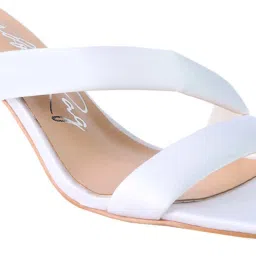 London Rag Women's Off White Casual Stilettos image 4
