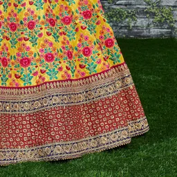 zeel clothing Women's Faux Silk Semi stitched Lehenga Choli (7031-Yellow-Latest-Bridal-Lehenga_Haldi Yellow_Free Size) image 5