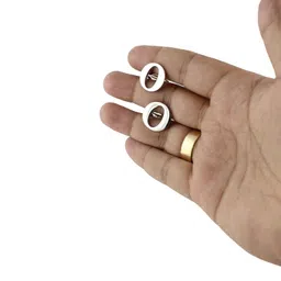 peluche Silver Coloured Alphabet Cufflink (Letter O) image 5