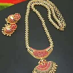 sasitrends One Gram Gold Plated Small Pendant Chain Necklace for Women and Girls image 5