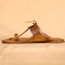 kalapuri Footwear with a Story: Men's Timeless Heritage Kolhapuri Chappals image 5