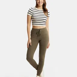 jockey 1323 Women's Super Combed Cotton Elastane French Terry Slim Fit Joggers with Zipper Pockets image 4