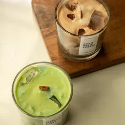 THE UMBRELLA STORE Cold Brew Coffee Scented Candle - Soy Wax As Ice Cubes - Coffee, Chocolate And Vanilla (7.1 X 7 Cm) image 3