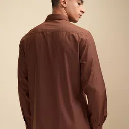 highlander Men's Solid Slim Fit Shirt image 3