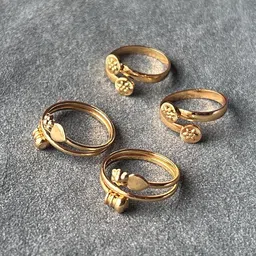 pv jewels Women & Girls Metal Golden Plated Fancy Glossy finish Toe Ring Adjustable Bichiya/Leg Finger Ring_Combo_2 (A_C_P_110773_Golden) image 2