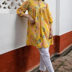 janasya Women's Pure Cotton Tropical Floral Printed Gathered Tunic image 3