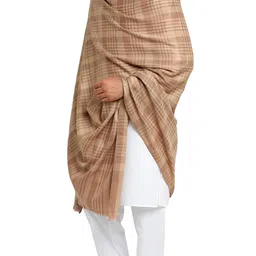 weavers villa Men's Woven Checks Design Pure Wool Lohi/Woollen Shawl [50" X 100"] image 3