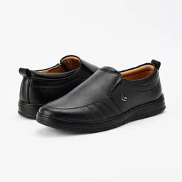 centrino Shoe for Men | Stylish Lace-Up Design | Soft Cushioned Insole for Comfort | Lightweight & Breathable | Perfect for Casual Wear image 4