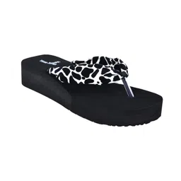 time jump Women's Platform Flip Flops with Leopard Print Straps, Black Base image 2