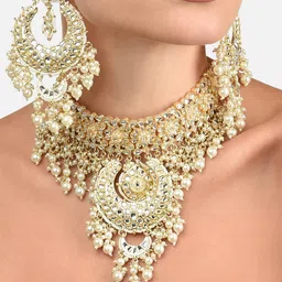 zaveri pearls Gold Tone Bridal Kundan & Pearls Choker Necklace & Earring Set For Women-ZPFK11011 image 3