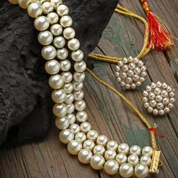 shining diva fashion Latest Stylish Design Fancy Traditional Pearl Necklace Jewellery Set for Women (15915s) image 5