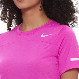 nike Women's Regular Fit Short Sleeve TOP image 4