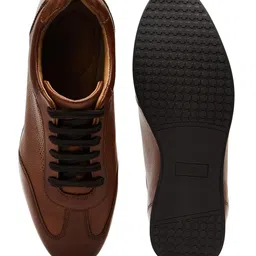 symbol premium Mens Smart Casual Leather Sneakers image 4