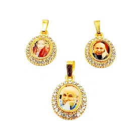 a n b aish-n-bless Aish N Bless (Set of 6) Oval Shaped GURU JI SWAROOP/Photo Golden Metal Pendants/Lockets for Neck Chain For Women,Men And Kids (Small Size) image 2