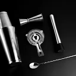 finality Stainless Steel 6-Piece Bar Tool Set with Boston Shaker, Peg Measure 30/60, Muddler, Bar Strainer and Bar Spoon Silver Color image 3