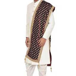 parangat Men's Velvet Gold Print Sherwani Dupatta with Tassels (Maroon,Free Size) image 3