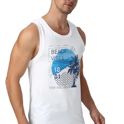 van heusen Men's Cotton Regular Fit Vest image 4