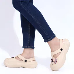 trase Clogs for Woman | Adjustable Back Strap Clog | Comfortable, Light Weight & Waterproof Mules for Women | Stylish and Anti Skid Women Clogs image 3