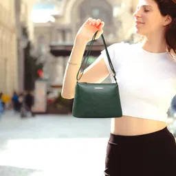 women marks WOMEN'S SLING BAG image 2
