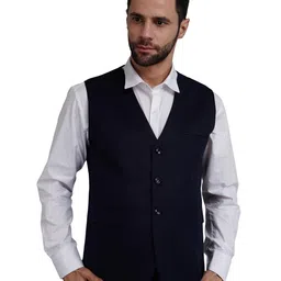 apkr Men's Solid Waistcoat image 1