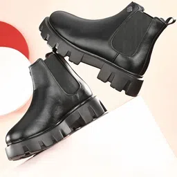 eego italy Chunky Chelsea Boots image 4