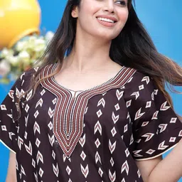 Women's Pure Cotton Block Print Regular Maxi Nighty Gown image 3