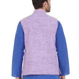 latest chikan Men's Textured Nehru Jacket image 2