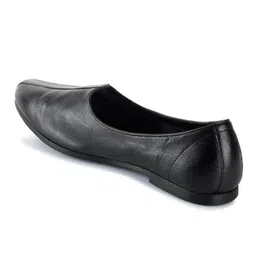 id Slip-On Ethnic Jutti & Mojaris for Men image 3