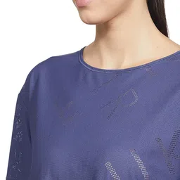 nike Women Short Sleeve Relaxed Fit Top image 4